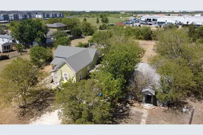 701 N Bastrop Street, Manor, TX 78653 - Photo 10