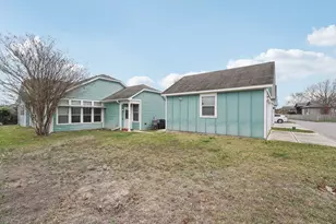 1048 Sanders, Kyle, TX 78640 - Photo 16