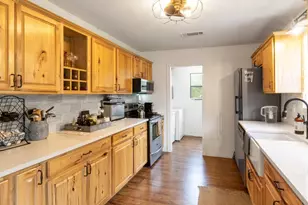 326 Zapalac Rd, Smithville, TX 78957 - Photo 6