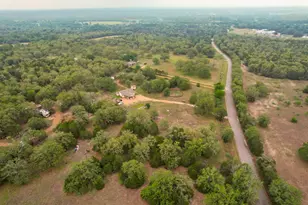 326 Zapalac Rd, Smithville, TX 78957 - Photo 2
