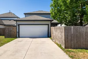 1919 Rinker Ranch Dr, Austin, TX 78725 - Photo 24