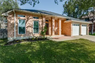 1902 Overland Dr, Leander, TX 78641 - Photo 4