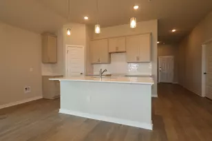 4600 Lava Is Dr, Austin, TX 78747 - Photo 4