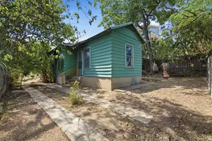1406 E 11th St, Austin, TX 78702 - Photo 14