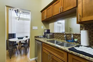 2811 Rio Grande St, Austin, TX 78705 - Photo 10