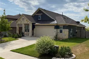 2705 Rabbit Creek Dr, Georgetown, TX 78626 - Photo 2