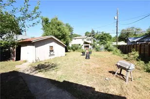 5110 Evans Ave, Austin, TX 78751 - Photo 18