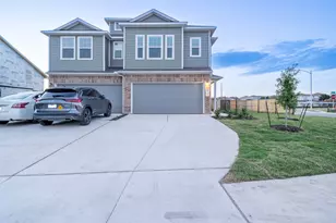 7100 Dancing Wind Ln, Del Valle, TX 78617 - Photo 2