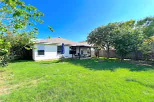 2204 Brewers Pl, Taylor, TX 76574 - Photo 26