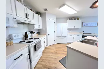 2204 Brewers Place, Taylor, TX 76574 - Photo 10