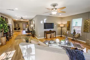 407 W Odell St, Austin, TX 78752 - Photo 10