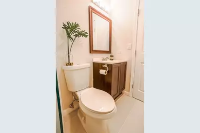 407 W Odell Street, Austin, TX 78752 - Photo 16