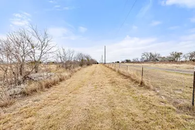20646 Cameron Road, Coupland, TX 78615 - Photo 24