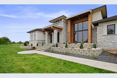 583 Comanche Ridge, Round Mountain, TX 78663 - Photo 2