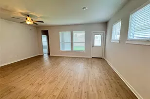 101 Hereford Loop, Hutto, TX 78634 - Photo 14