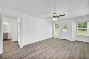 6506 King George Dr, Austin, TX 78745 - Photo 8