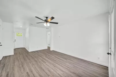 6506 King George Drive, Austin, TX 78745 - Photo 12