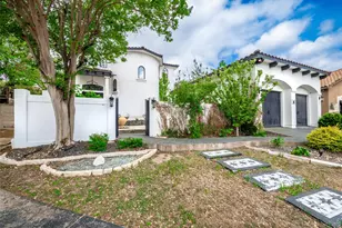 2900 Pamella Ct, Austin, TX 78734 - Photo 2