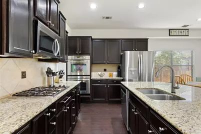 2474 Santa Barbara Loop, Round Rock, TX 78665 - Photo 10