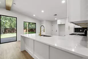 8304 Millway Dr, Austin, TX 78757 - Photo 8