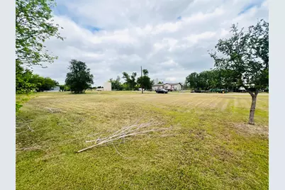 Tbd West 1st St Street, Cameron, TX 76520 - Photo 4