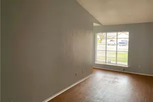 105 Meteor Dr, Austin, TX 78745 - Photo 12