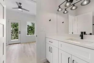 8507 Hathaway Dr, Austin, TX 78757 - Photo 22