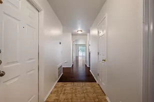 105 Pentire Way, Hutto, TX 78634 - Photo 4