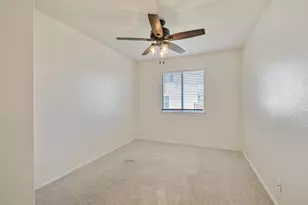 105 Pentire Way, Hutto, TX 78634 - Photo 8