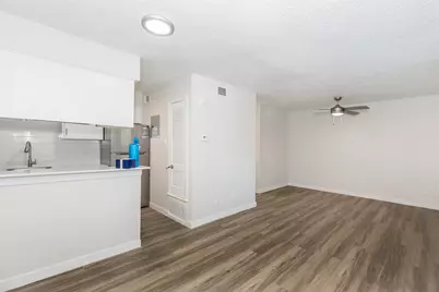 4415 Avenue B #205, Austin, TX 78751 - Photo 4