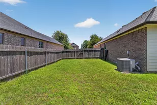 1005 Lonesome Lilly Way, Pflugerville, TX 78660 - Photo 24