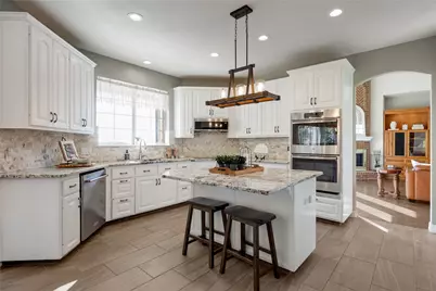 18607 White Rim Trail, Jonestown, TX 78645 - Photo 10