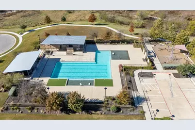 908 Knowles Drive, Hutto, TX 78634 - Photo 34