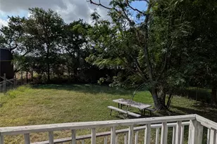 1507 Earle St, San Marcos, TX 78666 - Photo 16