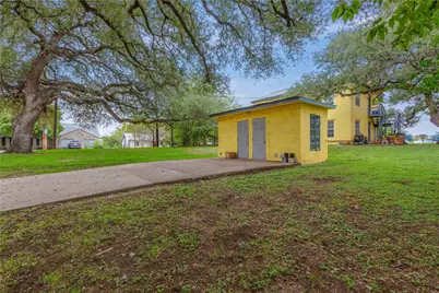 3809 Maplewood Avenue #A, Austin, TX 78722 - Photo 16