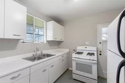3809 Maplewood Avenue #A, Austin, TX 78722 - Photo 6