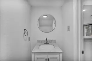 4010 Cima Serena Dr, Austin, TX 78759 - Photo 8
