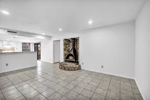 4010 Cima Serena Dr, Austin, TX 78759 - Photo 4