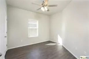 3428 Scott Cir, Seguin, TX 78155 - Photo 10