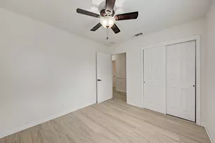 1500 Fairfield Dr, Austin, TX 78757 - Photo 32