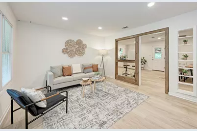 1500 Fairfield Drive, Austin, TX 78757 - Photo 10
