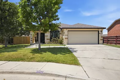 1617 Sunflower Street, Lockhart, TX 78644 - Photo 8