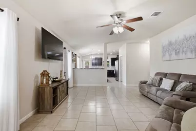 1617 Sunflower Street, Lockhart, TX 78644 - Photo 10