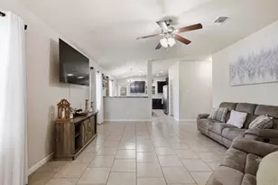 1617 Sunflower St, Lockhart, TX 78644 - Photo 10