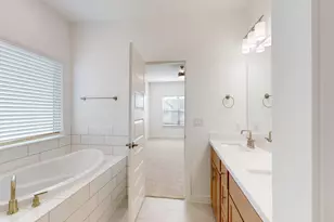 2112 Lolo Ln, Leander, TX 78641 - Photo 26