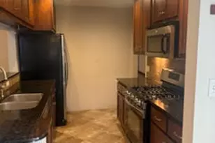 2604 W 8th Street W, Austin, TX 78703 - Photo 10
