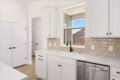 802 S Creek Street #101, Fredericksburg, TX 78624 - Photo 10