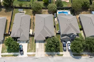 322 Strawberry Blonde Dr, Buda, TX 78610 - Photo 38