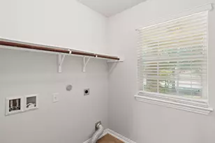 322 Strawberry Blonde Dr, Buda, TX 78610 - Photo 10