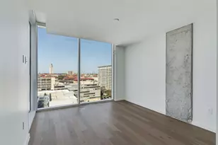 313 W 17th St, Austin, TX 78701 - Photo 14